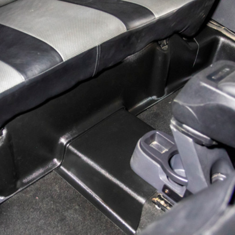 Накладки на ковролин "АртФорм" под заднее сиденье Renault Duster (2011-н.в.) 2 штуки купить недорого с доставкой в Бердск