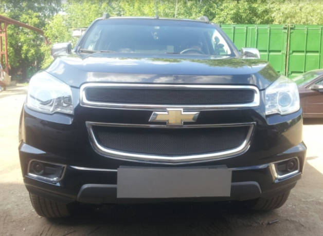 Защита радиатора "Standart" Chevrolet Trailblazer (2012-2015) чёрная купить недорого с доставкой в Бердск