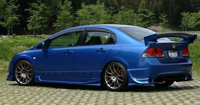 Аэродинамический обвес "Bomex" Honda Civic 4D купить недорого с доставкой в Бердск