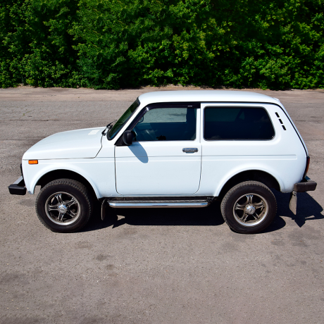 Защита порогов с алюм. площадкой d51мм (НПС) L@DA "4х4 2121" 1995-/ "4x4 URBAN" 2015- купить недорого с доставкой в Бердск