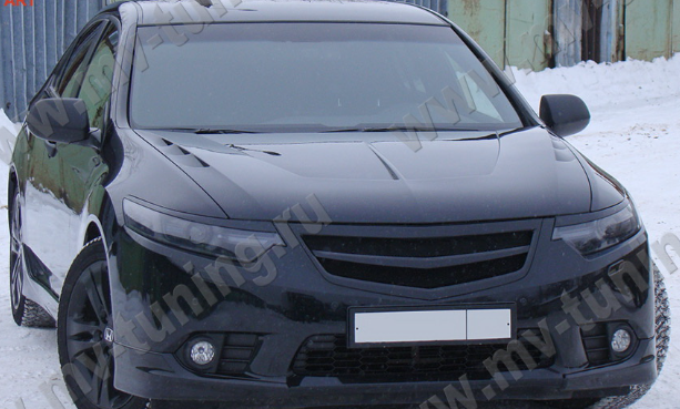 Планка в решетку радиатора "Sport" для Honda Accord VIII (2011-2013) купить недорого с доставкой в Бердск