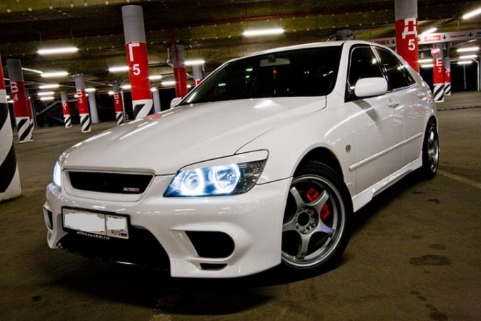 Бампер передний "TRD" (сток) Toyota Altezza (10) купить недорого с доставкой в Бердск